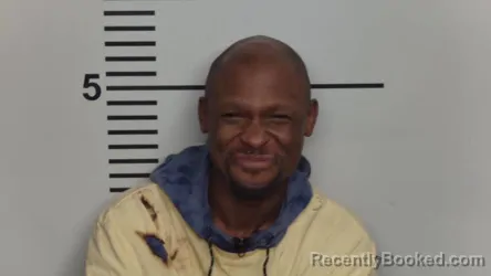 Mugshot of DEVONTE SMALLS booked in Jefferson County, Kentucky on March 17, 2026