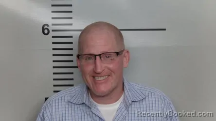 Mugshot of EARLIS J GREEN booked in Jefferson County, Kentucky on March 19, 2026