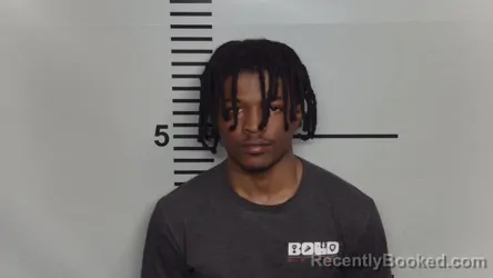 Mugshot of ANTAVIUS MAQUAIL HICKMAN booked in Jefferson County, Kentucky on March 23, 2026