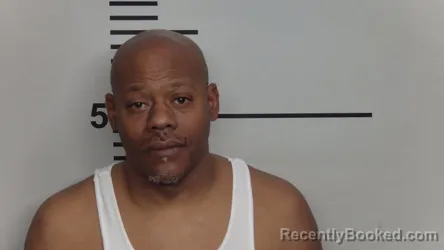 Mugshot of DONNIEL L GORDON booked in Jefferson County, Kentucky on March 26, 2026