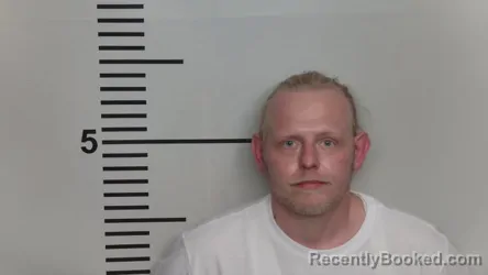 Mugshot of DERRICK JOSHUA SCHOTT booked in Jefferson County, Kentucky on March 28, 2026