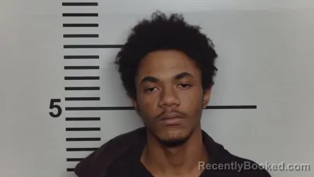 Mugshot of KE'VANTAE MARSHAWN SMITH ALEXANDER booked in Jefferson County, Kentucky on March 29, 2026