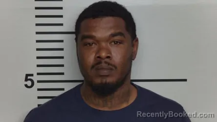 Mugshot of DRAVON RICHARDSON booked in Jefferson County, Kentucky on March 29, 2026