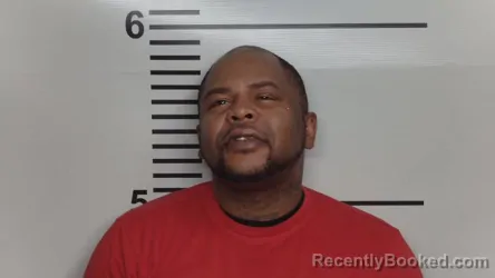 Mugshot of RICHIE LAMONT SIMMS booked in Jefferson County, Kentucky on March 30, 2026