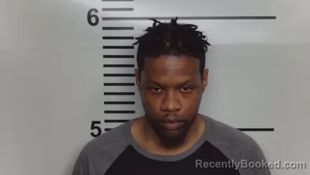 Mugshot of BRANDON L WASHINGTON booked in Jefferson County, Kentucky on March 31, 2026