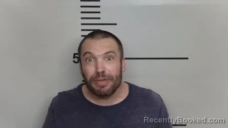 Mugshot of MATTHEW T MORRISON