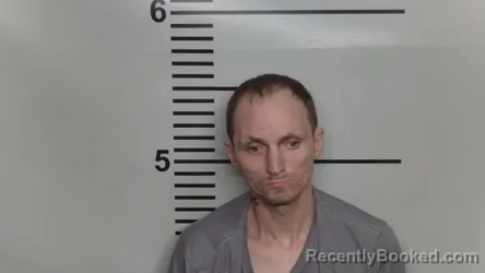 Mugshot of TYLER VESSELS