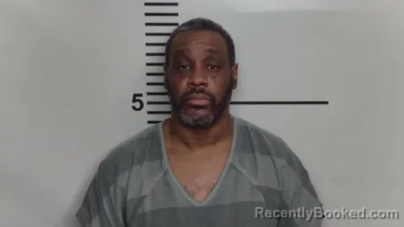 Mugshot of JULIUS D CORE