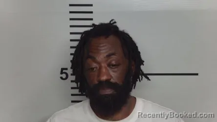 Mugshot of ROBERT D GREEN booked in Jefferson County, Kentucky on April 1, 2026