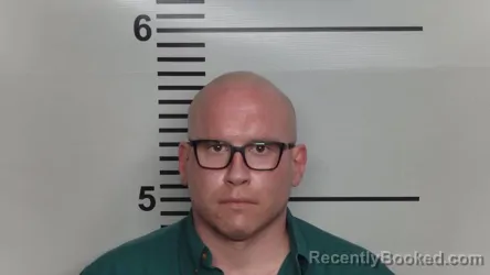 Mugshot of JUSTIN C HEUGLIN booked in Jefferson County, Kentucky on April 5, 2026