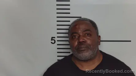 Mugshot of DARRON KEITH TOWNS booked in Jefferson County, Kentucky on April 11, 2026