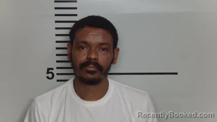 Mugshot of DEQUAN GERROD WHIPPLE booked in Jefferson County, Kentucky on May 21, 2026