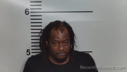 Mugshot of ALONZO LINDSEY booked in Jefferson County, Kentucky on May 23, 2026