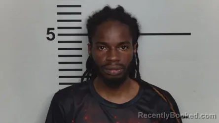 Mugshot of TRAEVON KEYMONTAE DEYONE PAYNE booked in Jefferson County, Kentucky on May 25, 2026