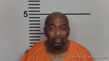 Mugshot of ISAAC EARVIN JOHNSON booked in Jefferson County, Kentucky on June 4, 2026
