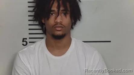 Mugshot of Lettwan Dewayne Darden