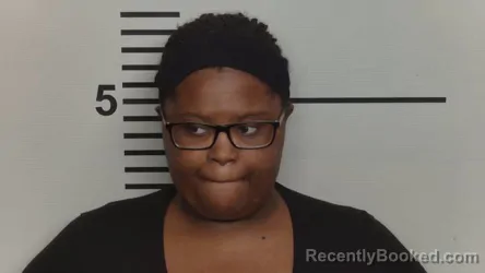 Mugshot of Janisha Breanna Taylor booked in Jefferson County, Kentucky on August 6, 2026
