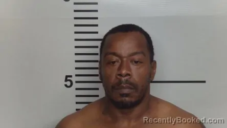 Mugshot of Thomas Lee Taylor booked in Jefferson County, Kentucky on August 26, 2026