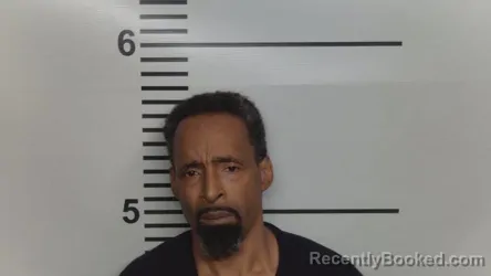 Mugshot of Damon L Glenn booked in Jefferson County, Kentucky on October 20, 2026
