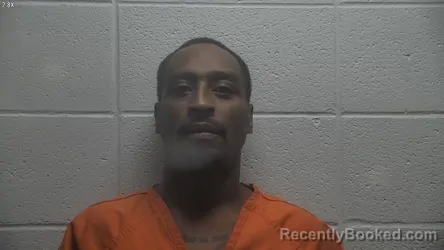 Mugshot of IRA J ROBINSON booked in Jessamine County, Kentucky on May 17, 2026