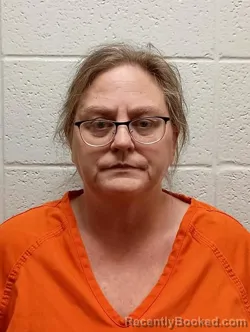 Mugshot of LONA DENISE PEACHEY booked in Jessamine County, Kentucky on April 6, 2026