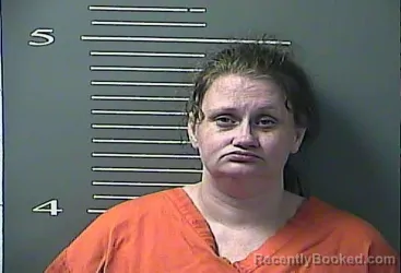 Mugshot of LAVONNA LYNN COLLINS booked in Johnson County, Kentucky on July 13, 2026