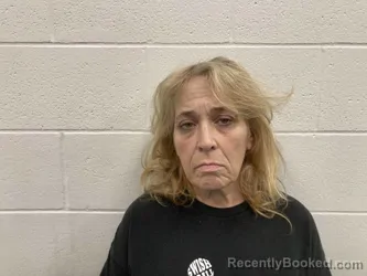 Mugshot of AMY LYNN HENDERSON