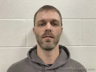 Mugshot of EVAN J. LAHMER