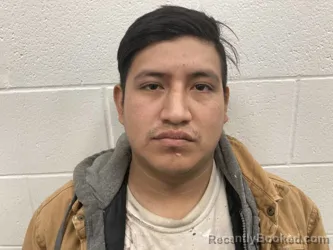 Mugshot of JOSUE NMI MACARIO RAMIREZ