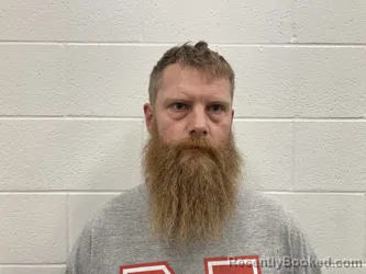 Mugshot of JACOB MATHEW LINDHOLM