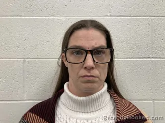 Mugshot of EMILY HAND LINDHOLM