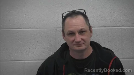 Mugshot of JUSTIN CHEYNE BARTLETT