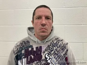 Mugshot of DERRICK CLIFFORD COCHRAN