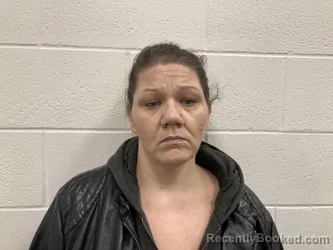 Mugshot of Laura Ann Henry