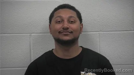 Mugshot of DONOVAN JOSEPH HOLLOWAY