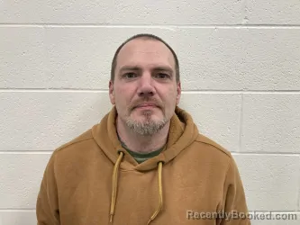 Mugshot of MICHAEL WILLIAM HELVEY