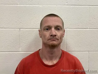 Mugshot of WALTER ERNEST MOORE