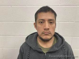 Mugshot of MIGUEL NMI VASQUEZ GOMEZ