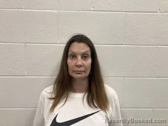 Mugshot of JENNIFER MARIE EADS