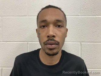 Mugshot of MALYK JAVON PERSLEY