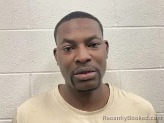 Mugshot of DONELL ANTONIO HAYES booked in Kenton County, Kentucky on April 4, 2026