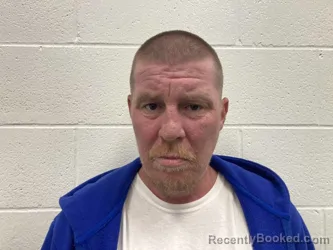 Mugshot of ETHAN COURTNEY MATTRELLA booked in Kenton County, Kentucky on April 4, 2026