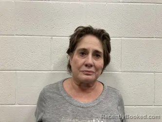 Mugshot of HEATHER MARIE GREEN booked in Kenton County, Kentucky on April 17, 2026