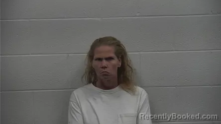 Mugshot of VALERIE NATASHA LUNSFORD booked in Kenton County, Kentucky on April 17, 2026