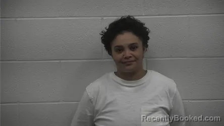 Mugshot of CHINDERIA JASMINE COLE booked in Kenton County, Kentucky on April 18, 2026