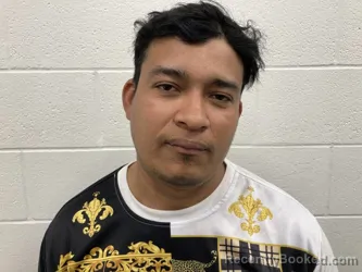 Mugshot of SALVADORE E. GUERRERO MEJIA booked in Kenton County, Kentucky on April 18, 2026