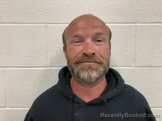 Mugshot of ROBERT DWAYNE LEE booked in Kenton County, Kentucky on April 18, 2026