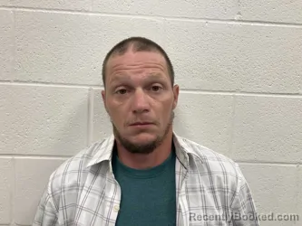 Mugshot of DANIEL JOE HOLLAND booked in Kenton County, Kentucky on April 20, 2026