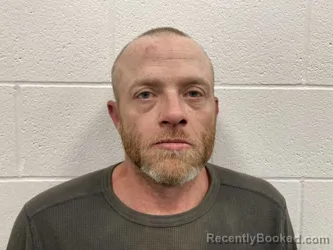 Mugshot of LUCAS STEVEN REEVES booked in Kenton County, Kentucky on April 21, 2026