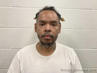 Mugshot of DONTE LAMONT JORDAN booked in Kenton County, Kentucky on April 22, 2026